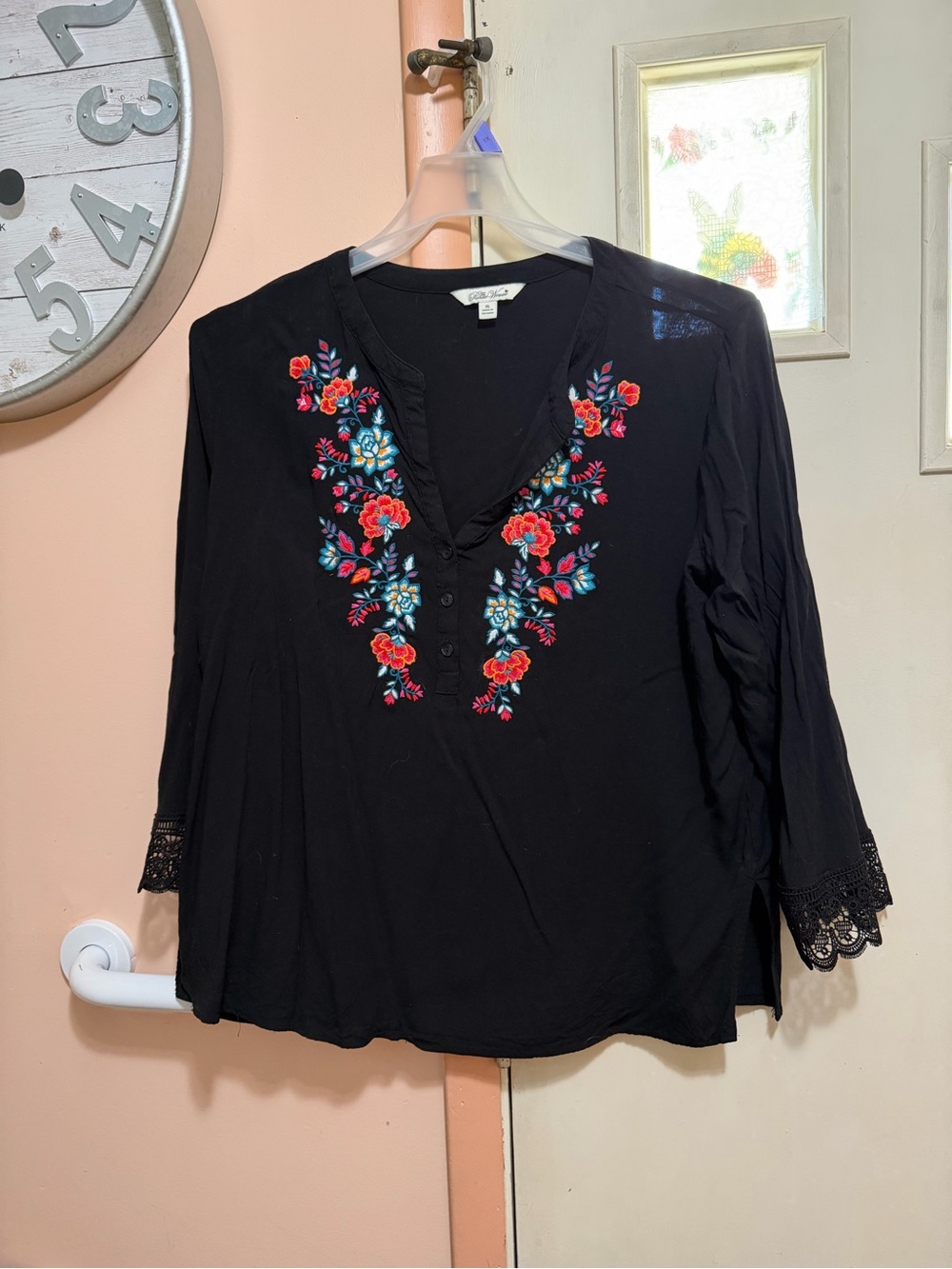 The Pioneer Woman Black V-Neck Top with Red & Blue Floral Embroidery